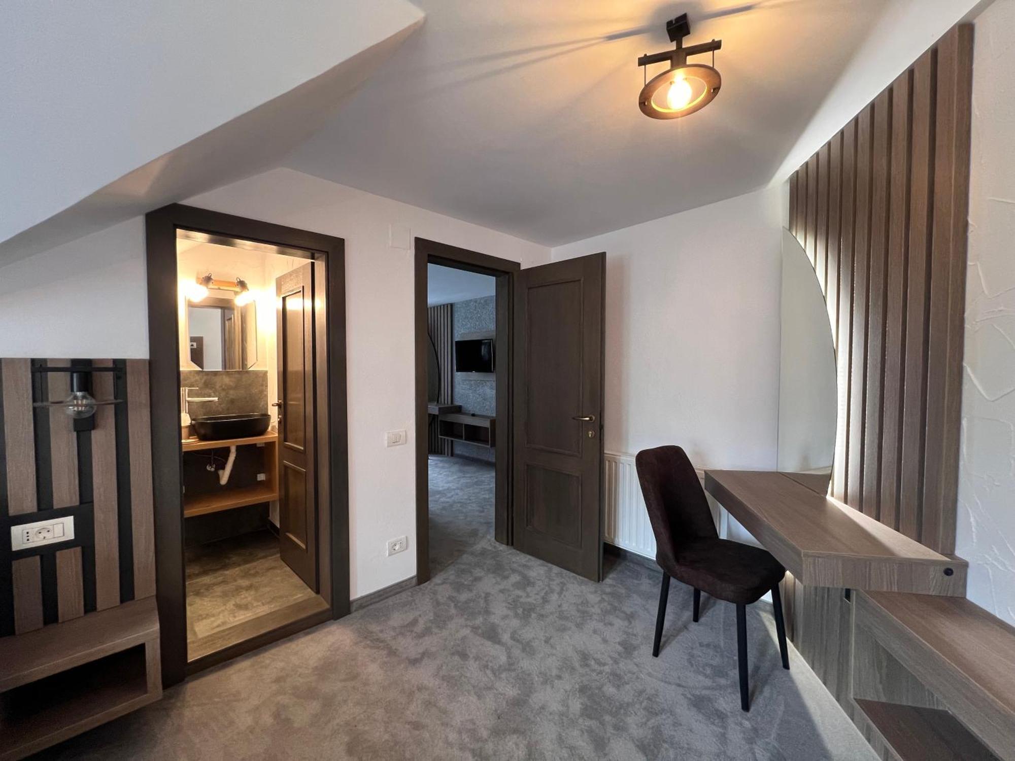 Regina Muntilor A Hotel Moeciu De Sus Ngoại thất bức ảnh