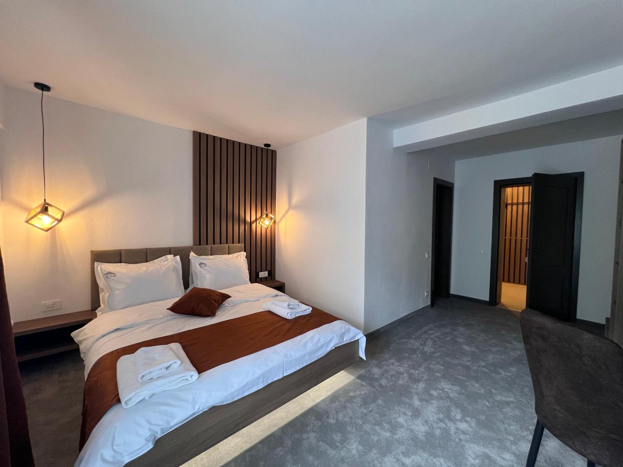 Regina Muntilor A Hotel Moeciu De Sus Ngoại thất bức ảnh